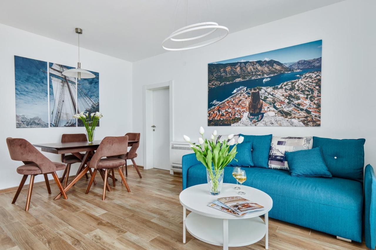 Appartamento Iva'S Sea View Balcony Cattaro Esterno foto